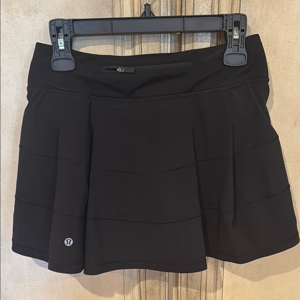 Lululemon Pace Rival Mid-Rise Black Skirt